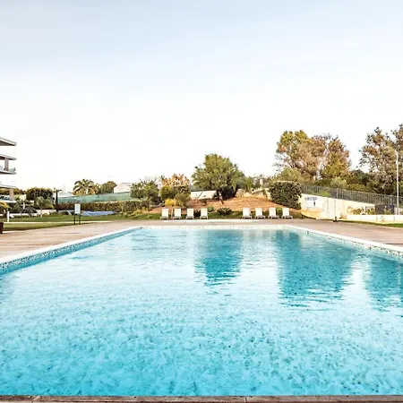 The Escape - Poolside Retreat Albufeira