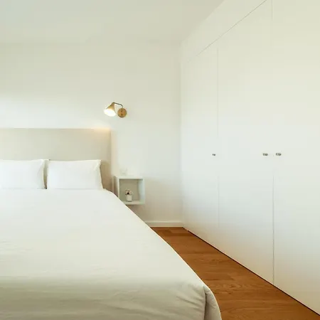 The Escape - Poolside Retreat * Albufeira