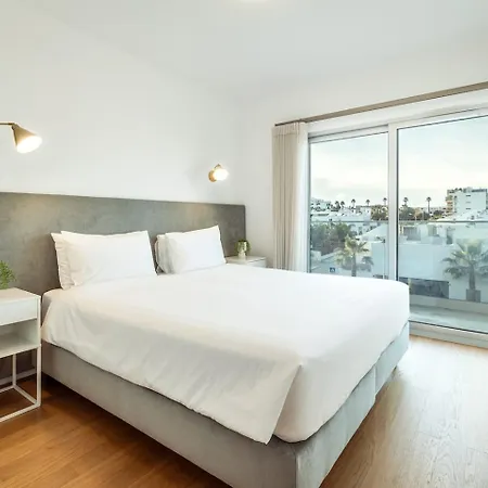 The Escape Poolside Retreat Apartment Albufeira