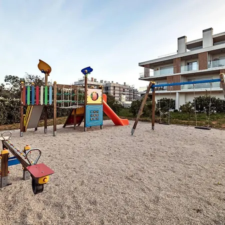 The Escape Poolside Retreat Albufeira