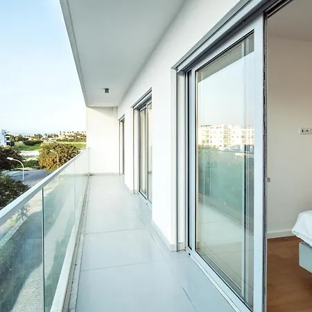 Appartement The Escape Poolside Retreat