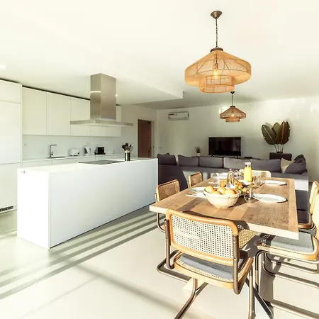 The Escape Poolside Retreat Appartement *